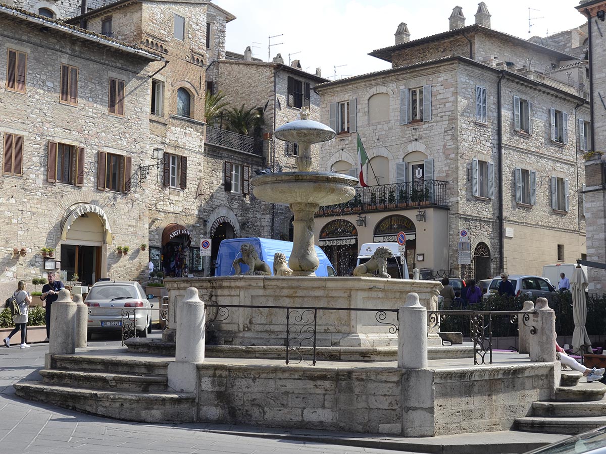 Piazza del Commune